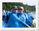 Daryl & Carol - Maid of the Mist boat ride * 2592 x 1944 * (1.64MB)
